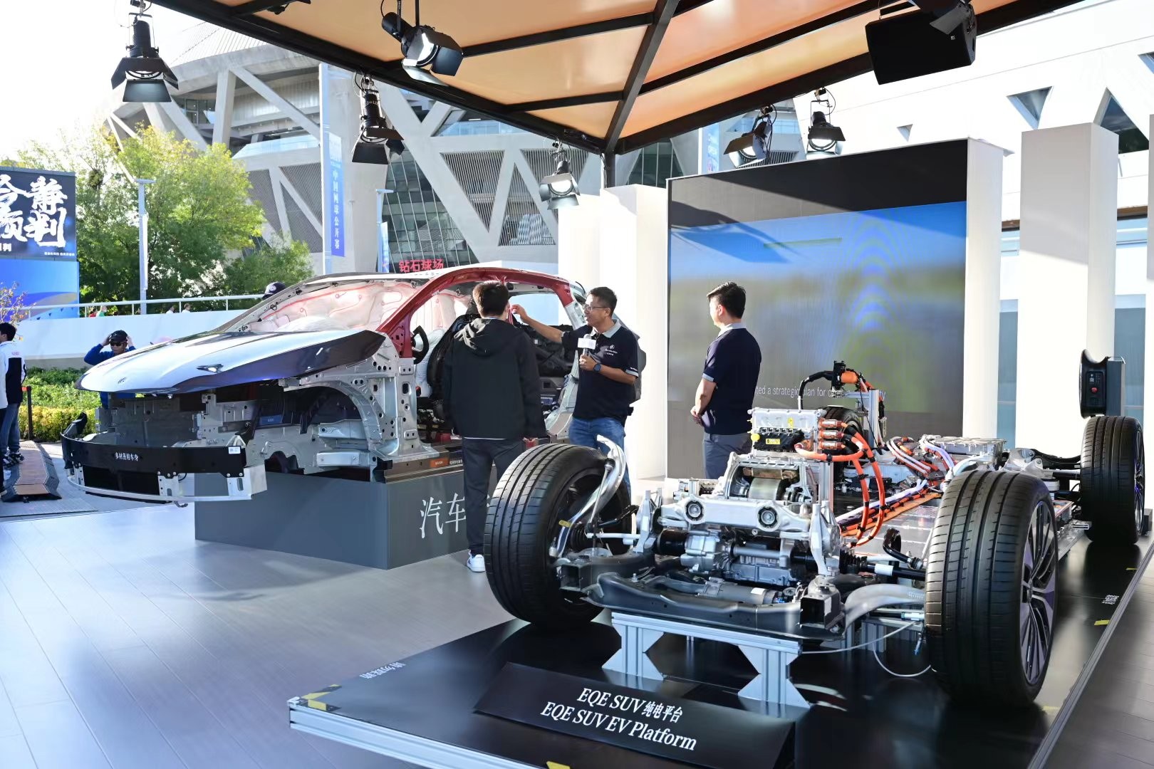 8个篮板 8个篮板