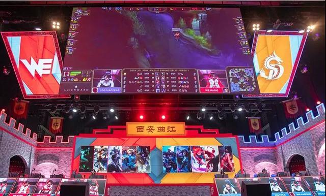 而就在这时 而就在这时